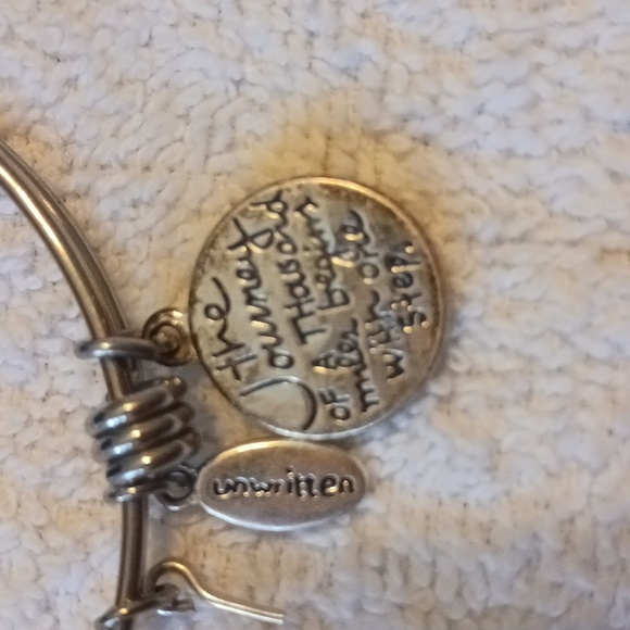 Bangle Bracelet - Picture 4 of 4